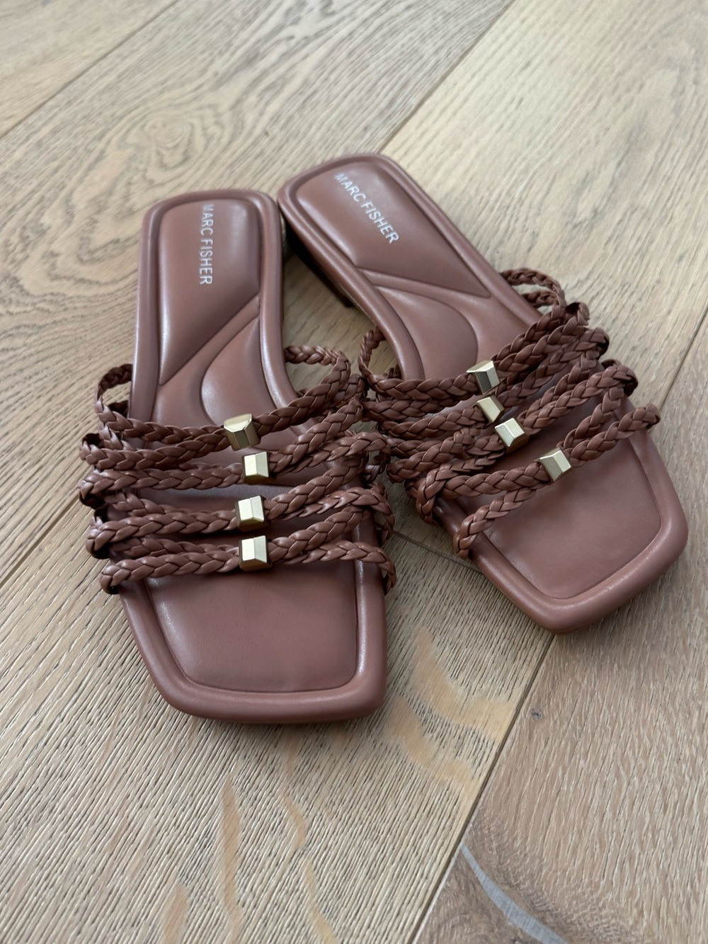 Marc Fisher Brown Lelina Flat Slide Sandals Strappy Square Toe Women’s Size 7.5